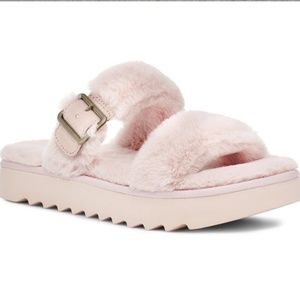Ugg Plush Cozy Sandal NWOT